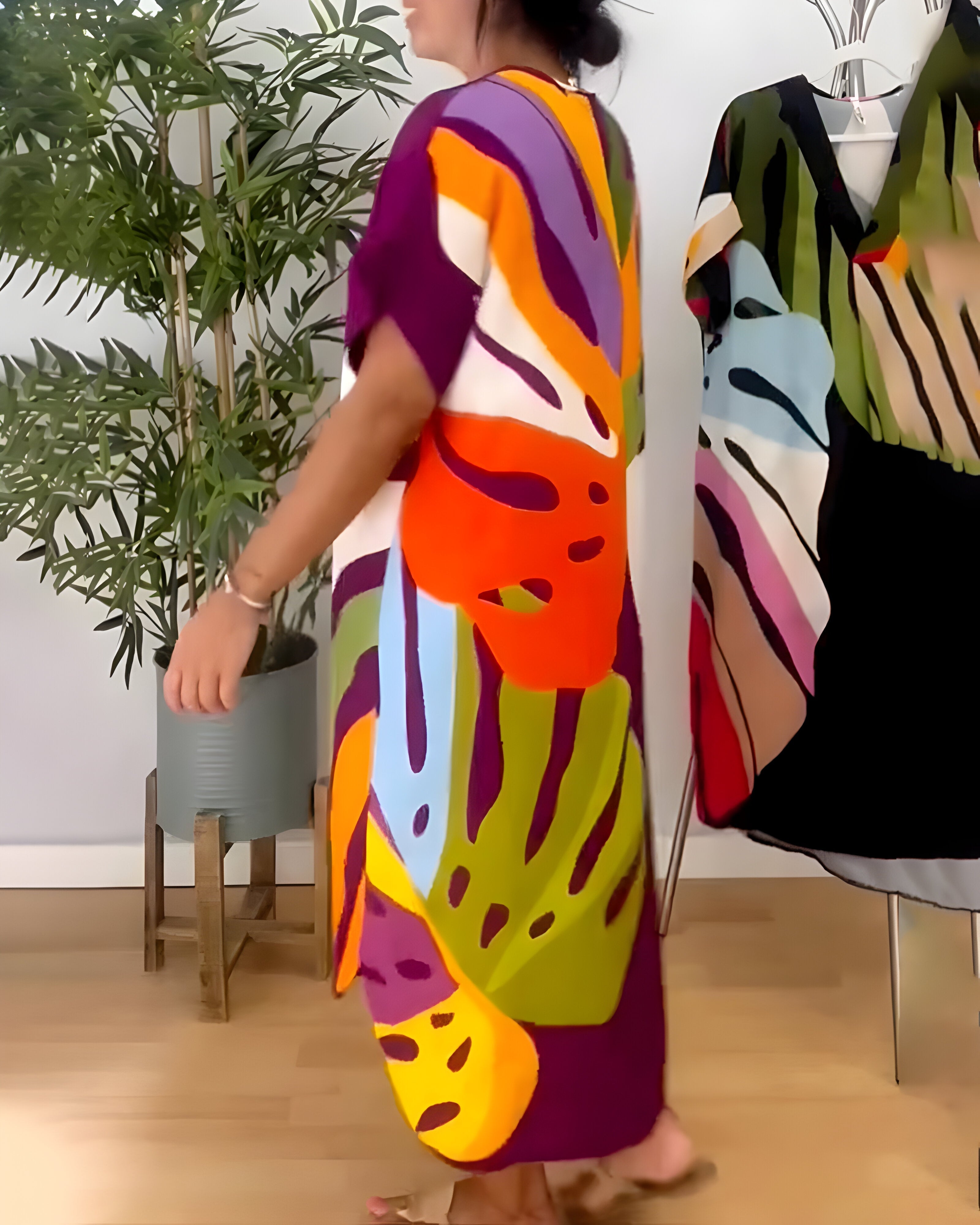 Roos™ | Daily Dress with Colorful Leaf Print
