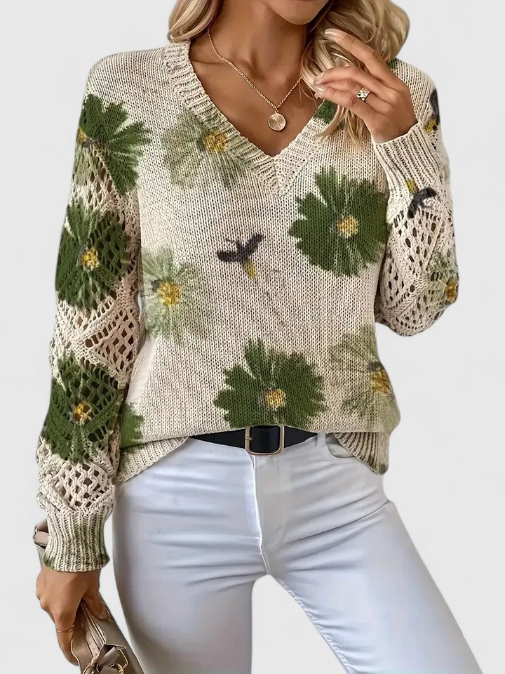 Alma | Elegant Sweater with Floral Design