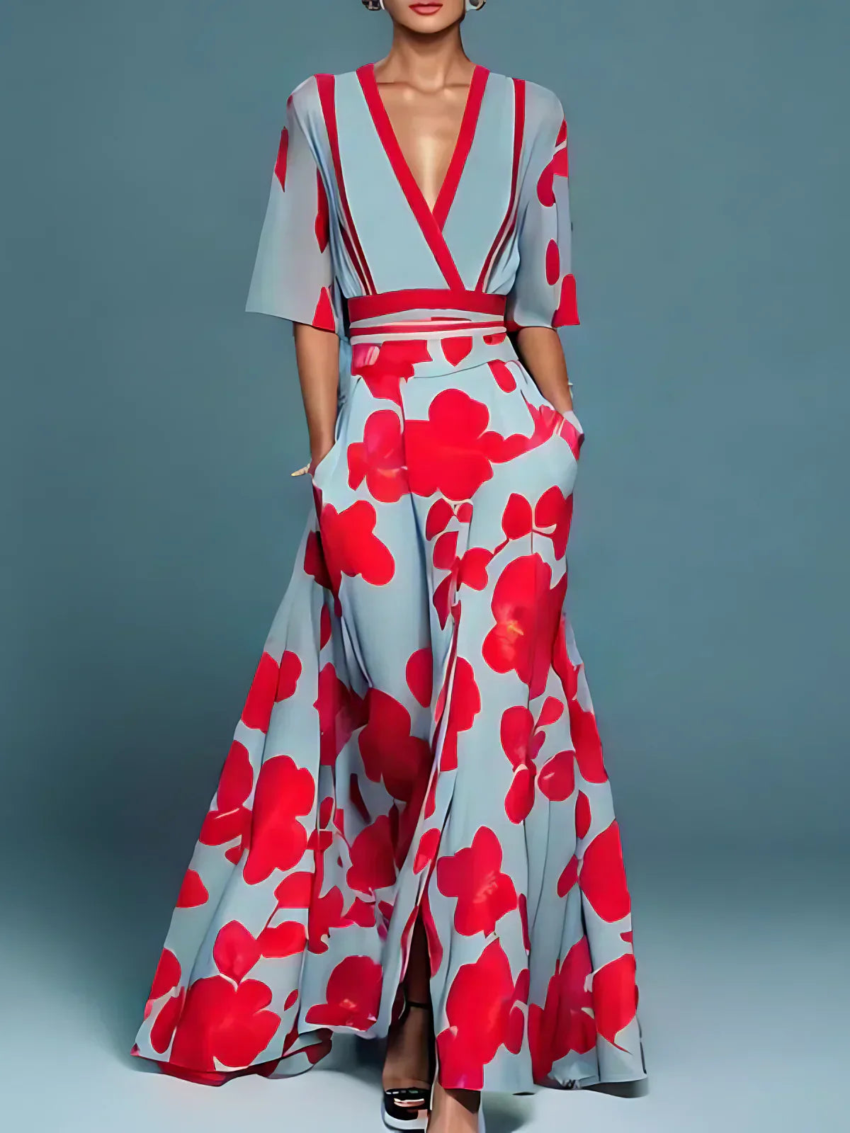 Elegant Dress with Sleeves