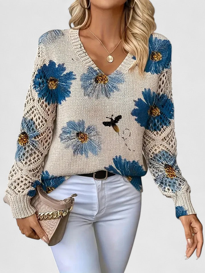 Alma | Elegant Sweater with Floral Design