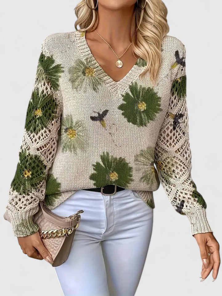 Alma | Elegant Sweater with Floral Design