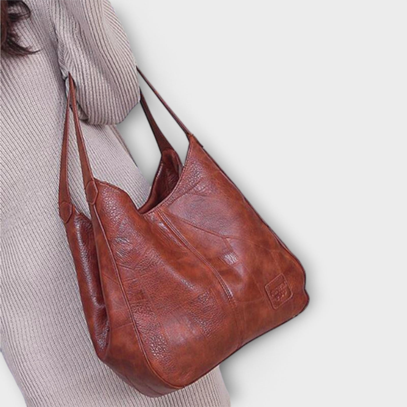 ORINÈS™ – TIMELESS LEATHER BAG WITH ELEGANT FINISH