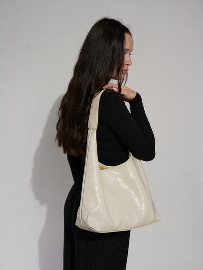 Jytte | Chic Black Hobo Bag