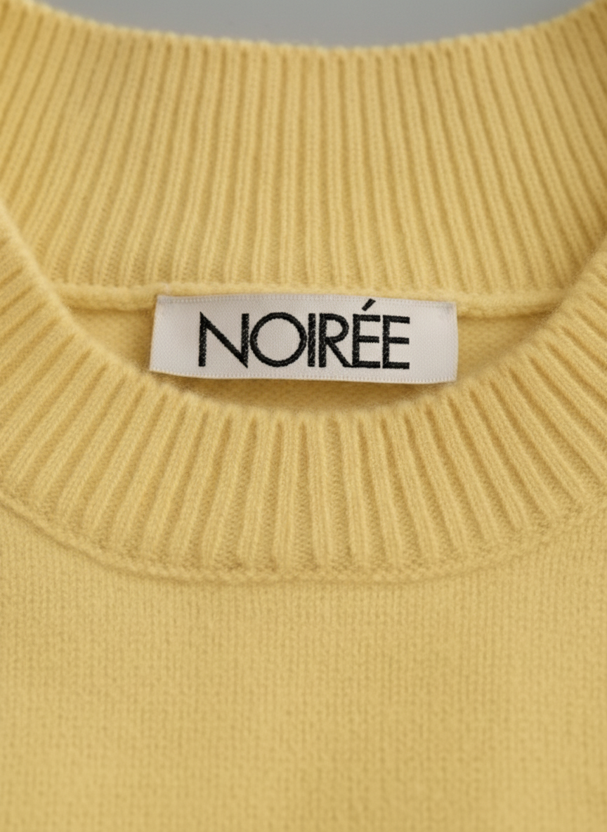 Vera - Elegant and Comfortable Turtleneck