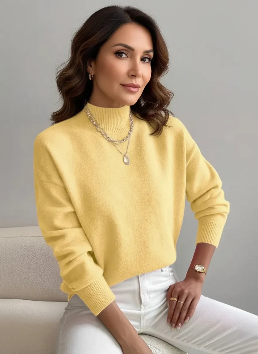Vera - Elegant and Comfortable Turtleneck