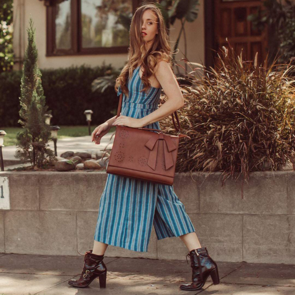 BERNADETTE™ – BAG WITH FLOWER DESIGN AND DECORATIVE BOW