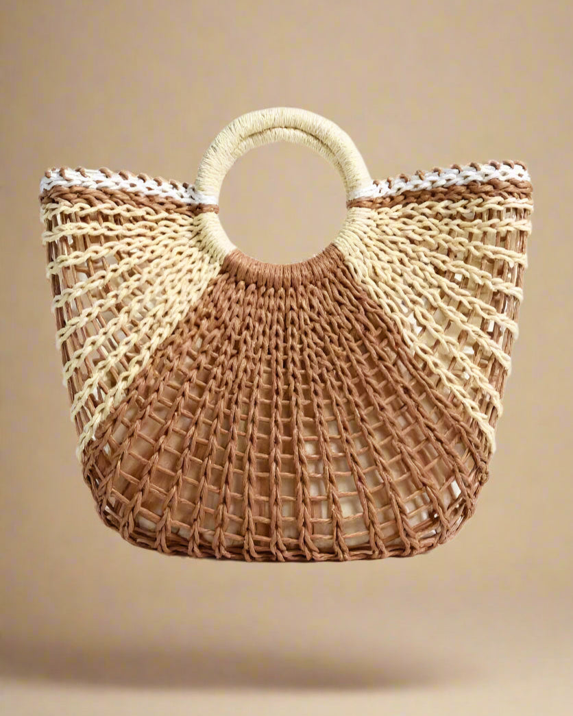 STRAW ART BAG | Summery Elegance & Bohemian Charm