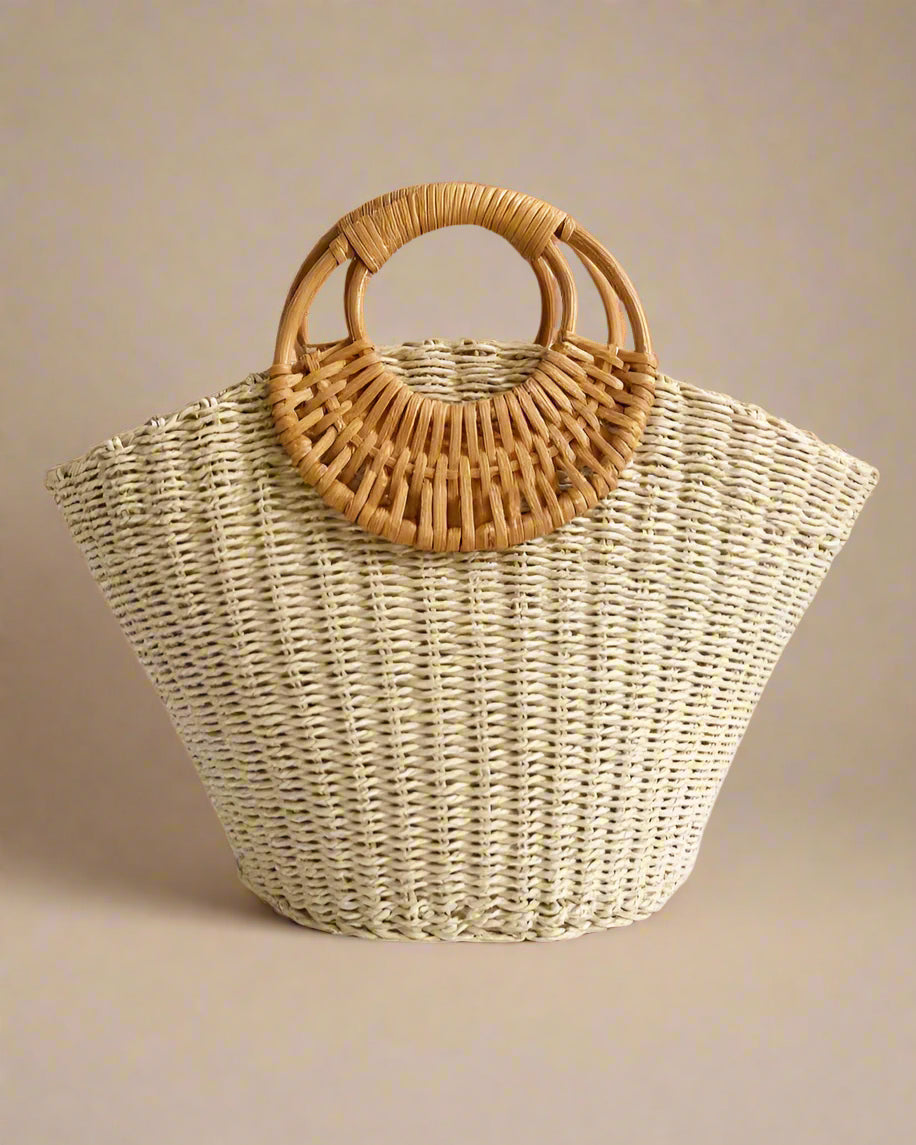 Lysa Bag | Classic Straw Woven with Elegant Shape
