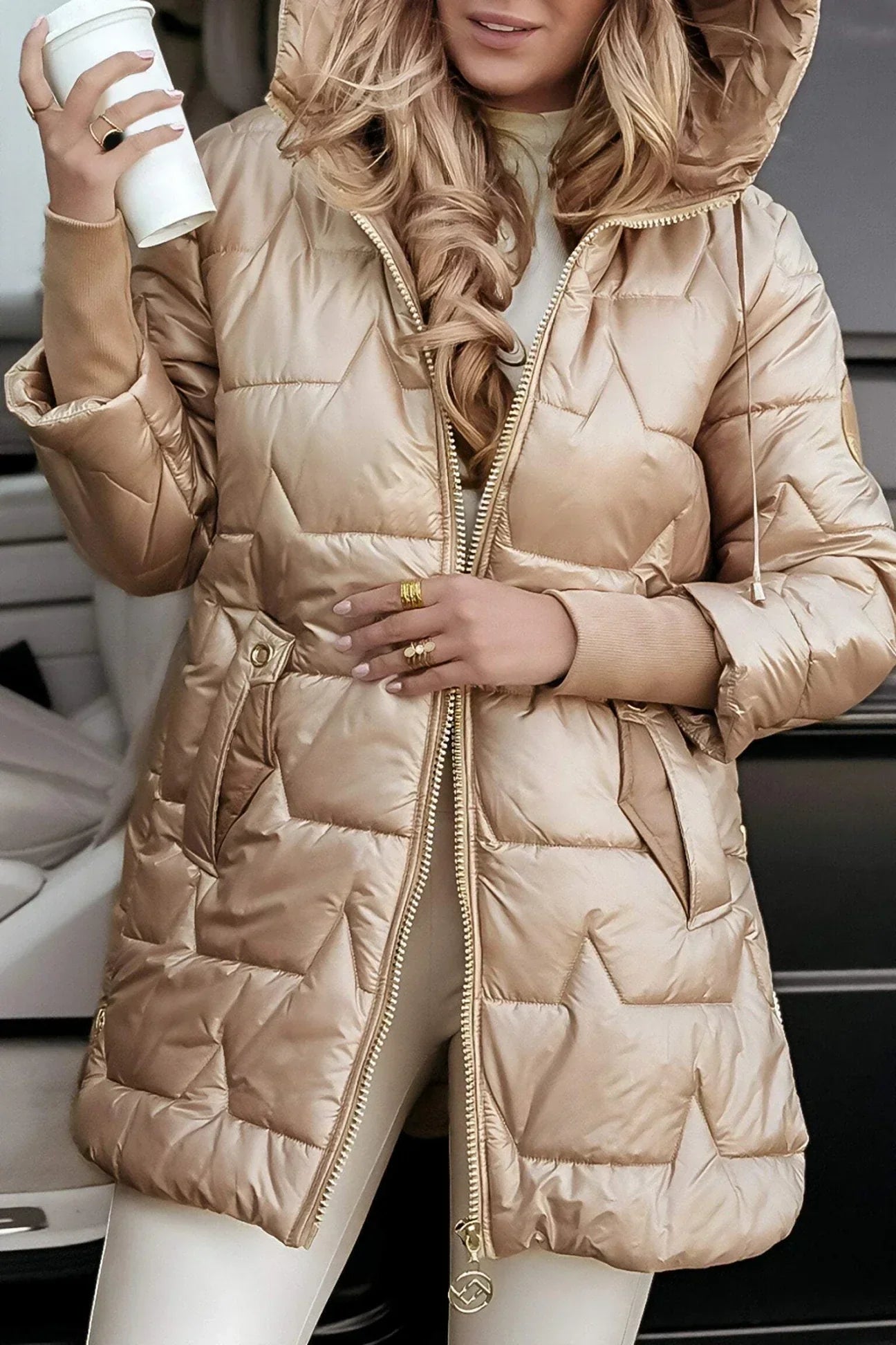 Lindholm™ | Elegant Winter Coat with Hood and Padding