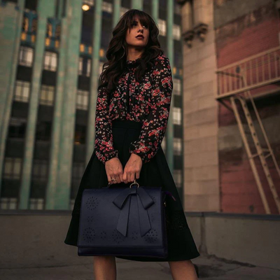 BERNADETTE™ – BAG WITH FLOWER DESIGN AND DECORATIVE BOW